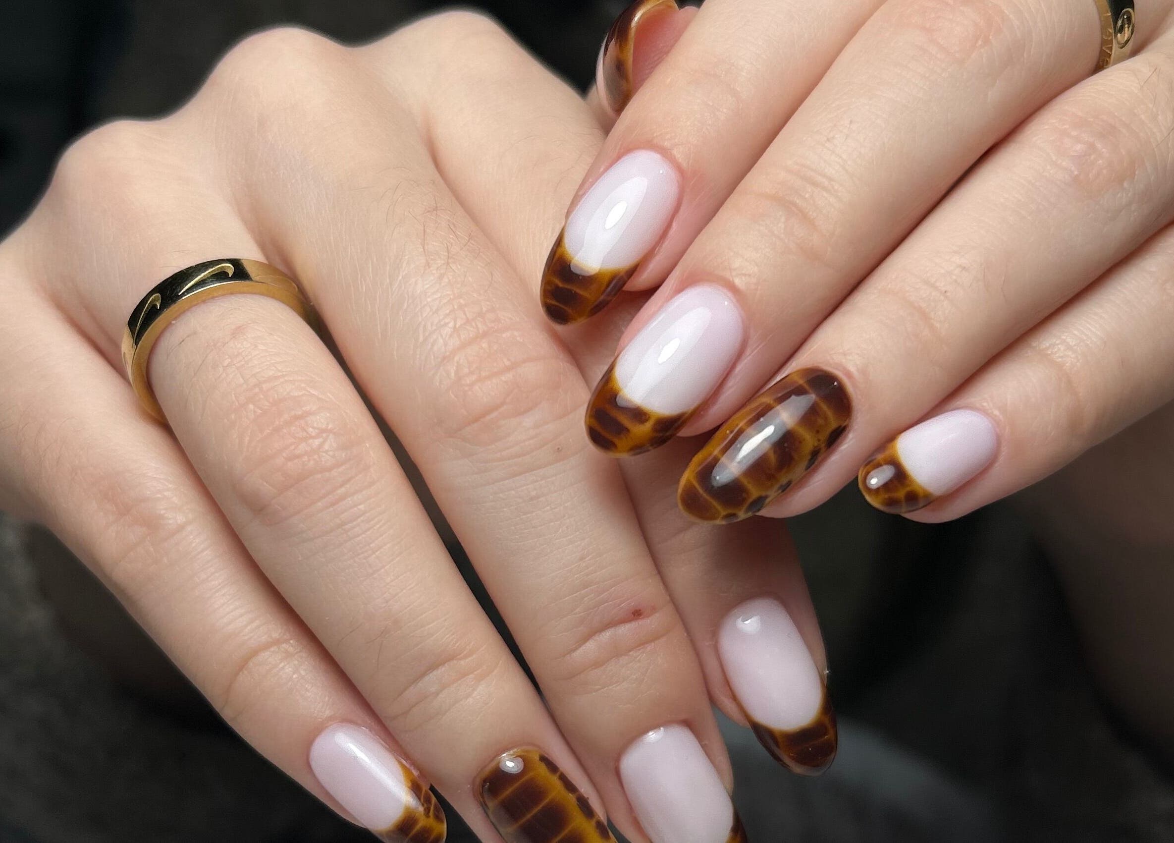 Stylish tortoiseshell manicure at Nail Edit by Andra, Carnoustie, Scotland, GB.