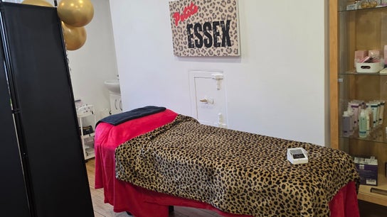 PETITE ESSEX
