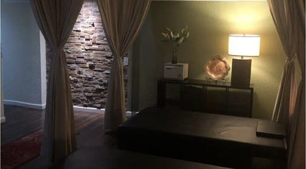 I.T. M. Thai Massage image 2