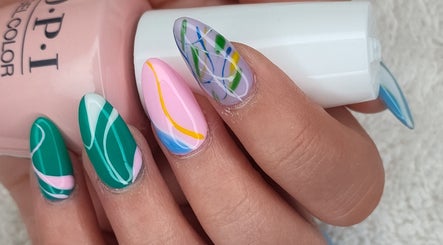 Baj Nails & Day Spa