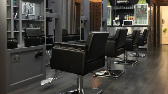 Davenport Salons, Carmichael Chatham