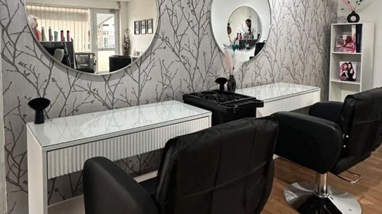 Frampton’s Hair & Beauty