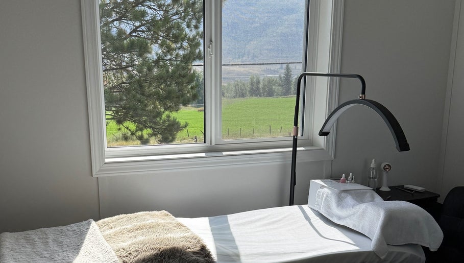 Relaxing treatment room view at Lashes by Alicia, Kamloops, British Columbia, CA with lush greenery.