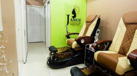 Janus Cosmetic and Medical Spa صورة 2