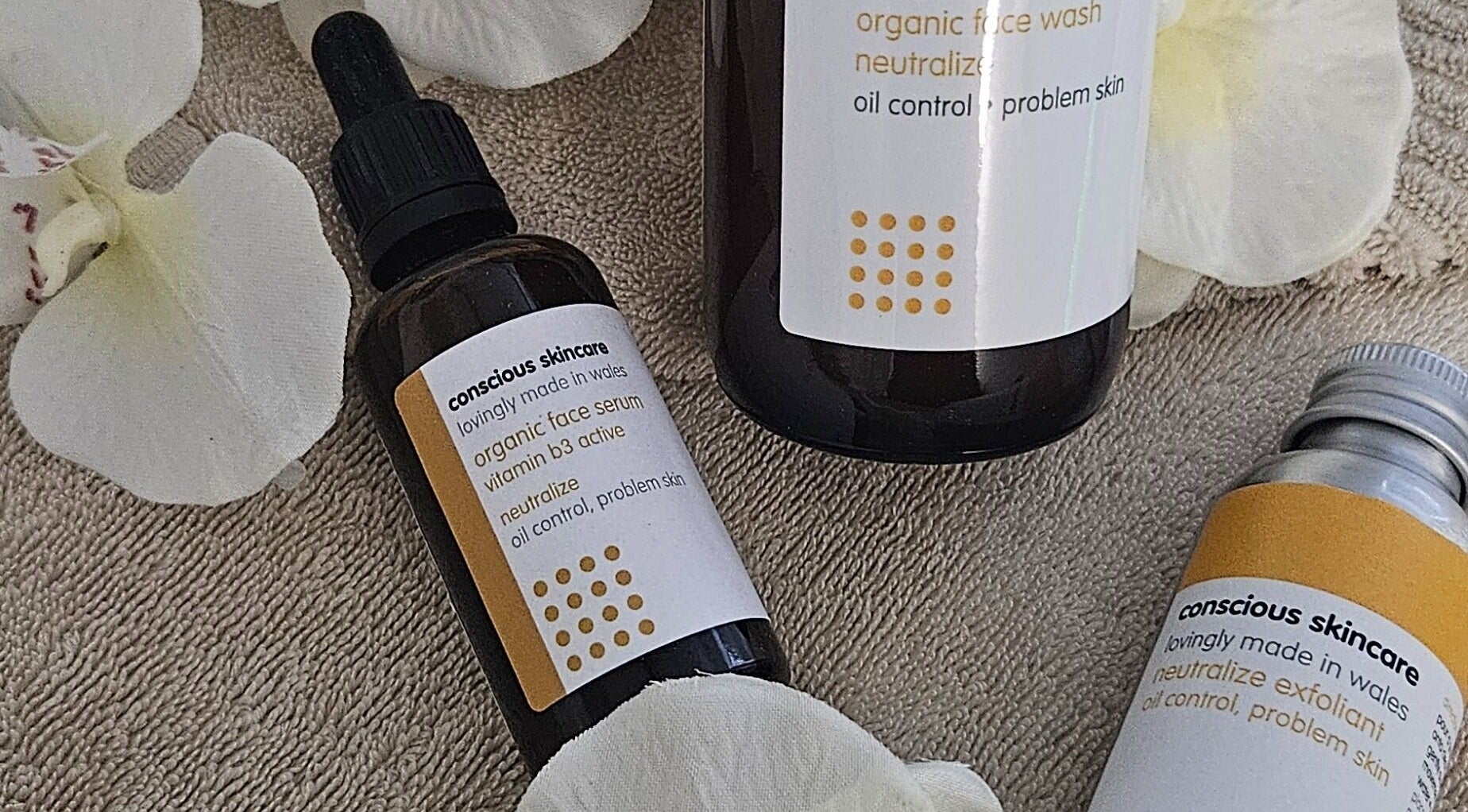 Organic skincare products at Heal and Restore by Mia, Llandudno, Wales, GB, ideal for problem skin.
