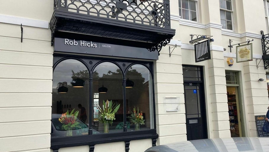 Rob Hicks Salon imagem 1