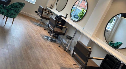 Rob Hicks Salon
