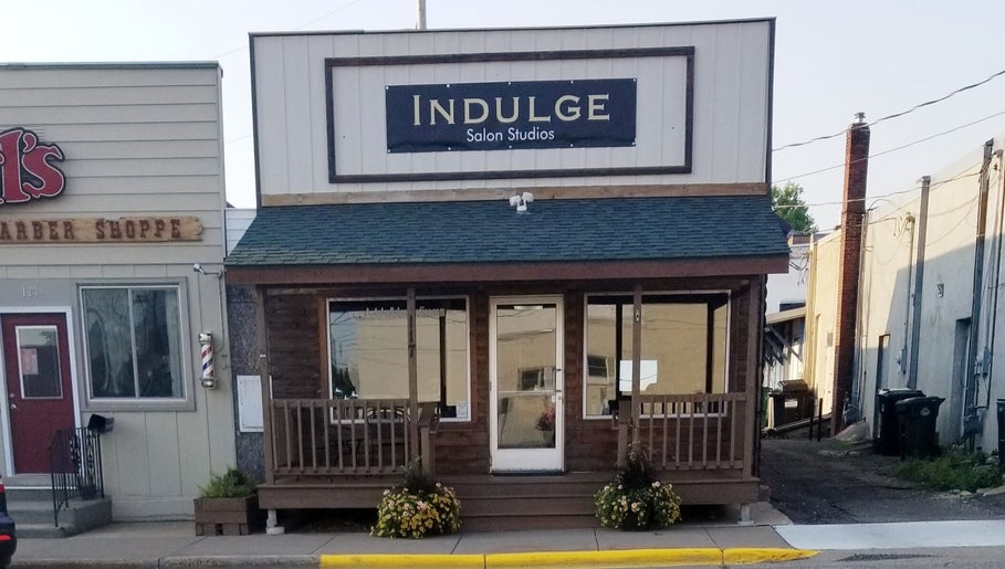 Immagine 1, Indulge Salon Studios LLC