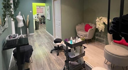 Illusions Beauty Salon