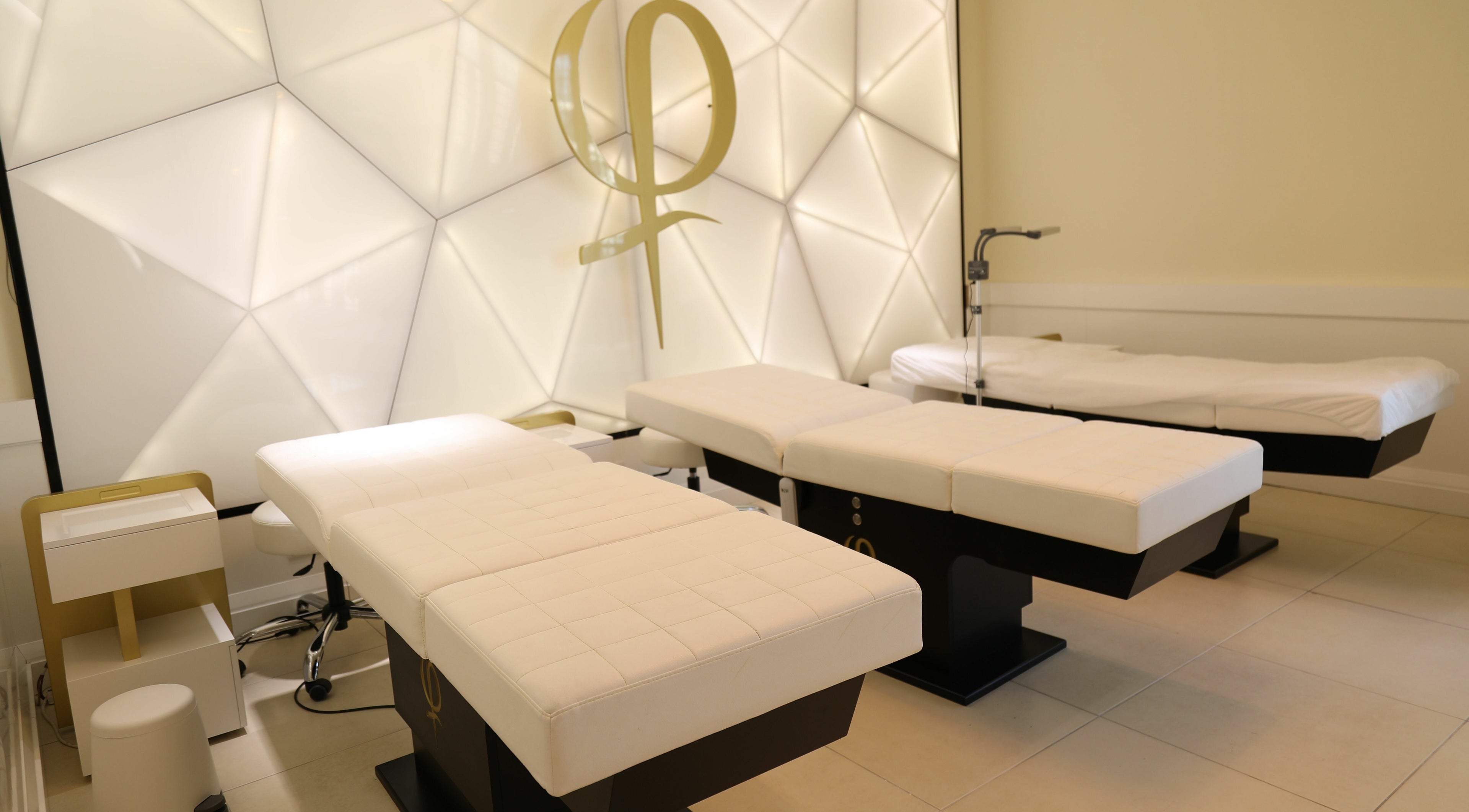 Elegant massage beds at Phi Studio Dubai, Dubai, Dubai, AE, offering premium beauty and wellness services.