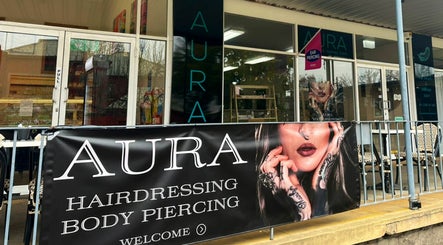 AURA Hairdressing & Body Piercing Studio imagem 3