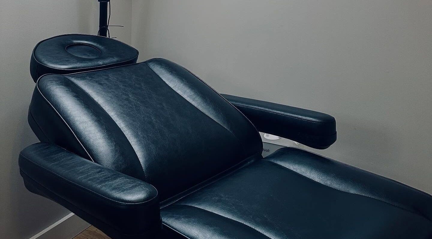 Luxurious treatment chair at Kat Eyed Beauty Lounge, Burnaby, British Columbia, CA, for ultimate relaxation.