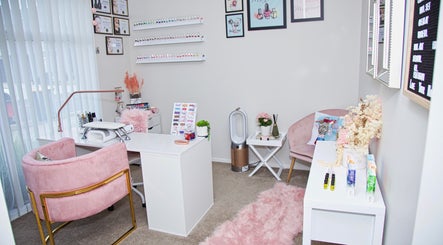 L'amour Nails imagine 2