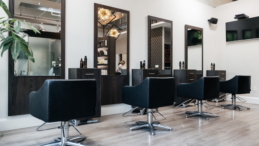 Scarlett O' Hair Beauty Salon slika 1