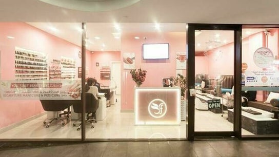 YF Beauty and Nails