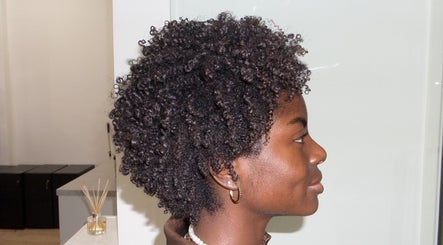 Zateesha Barbour image 2