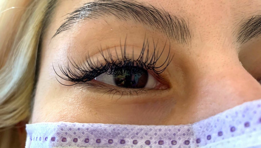 Clara Beauty - Eyelash Extension, Lash Lift, Hybrid Lashes image 1