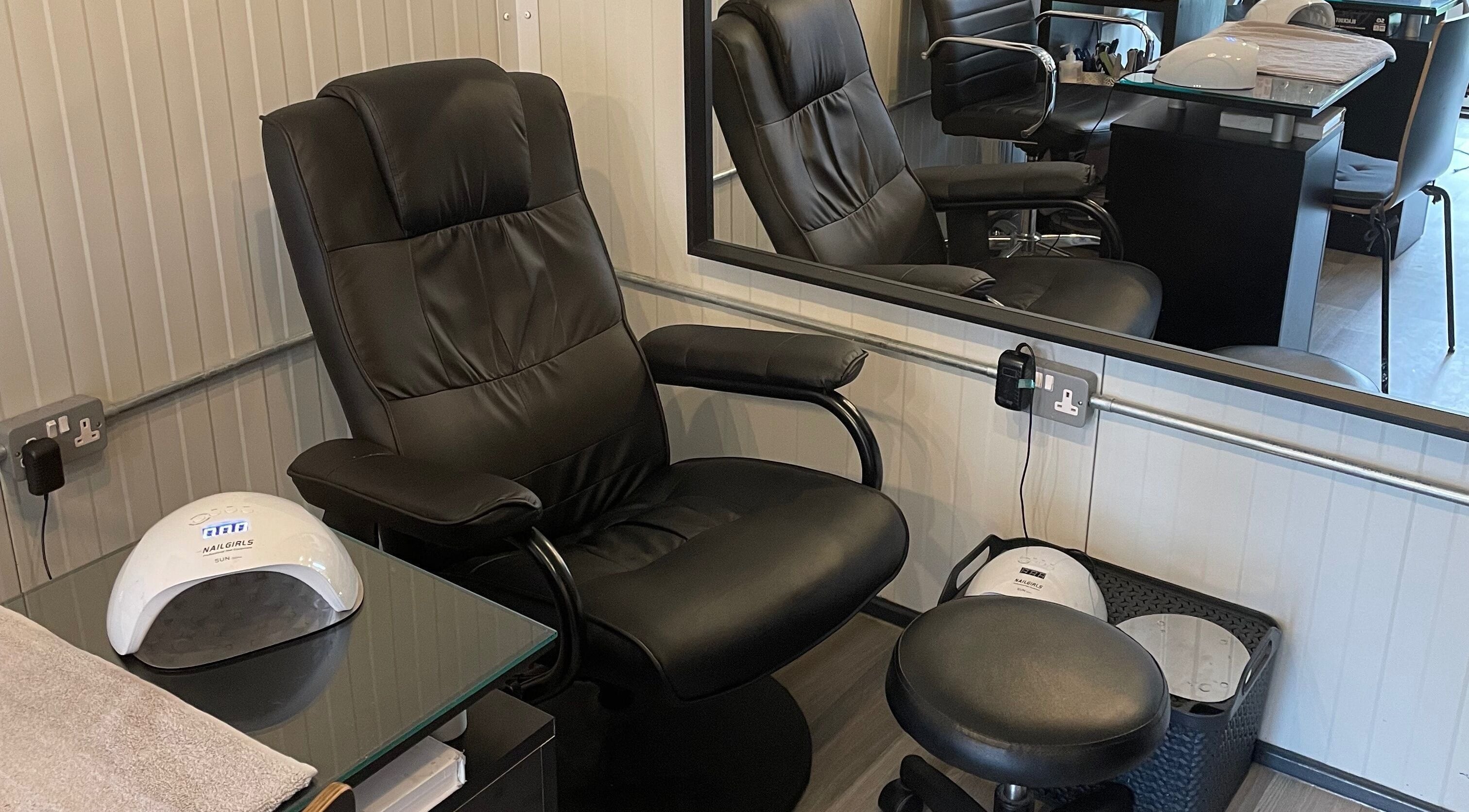 Polished of Swinton's luxe nail station in Swinton, England, GB, featuring plush chairs and modern design.