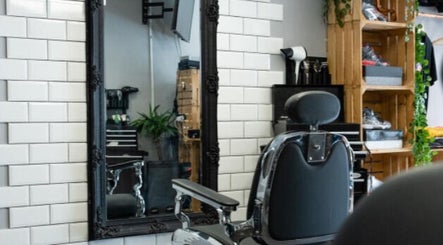 The Attentive Barber image 2
