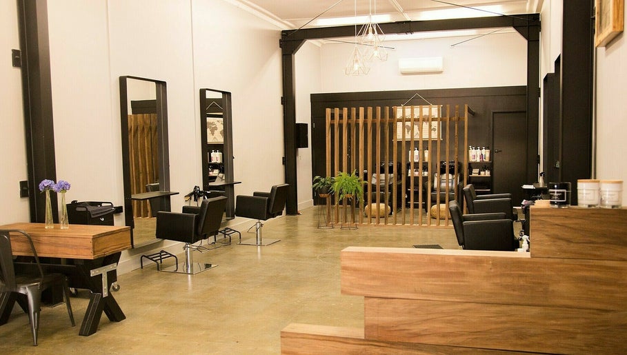 Muse Hair and Beauty صورة 1