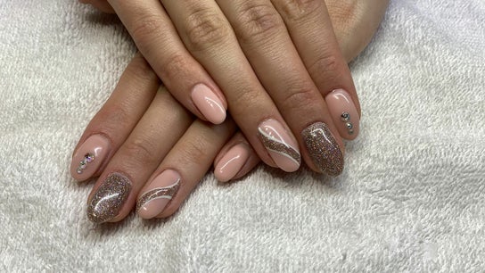 Country Chic Nails