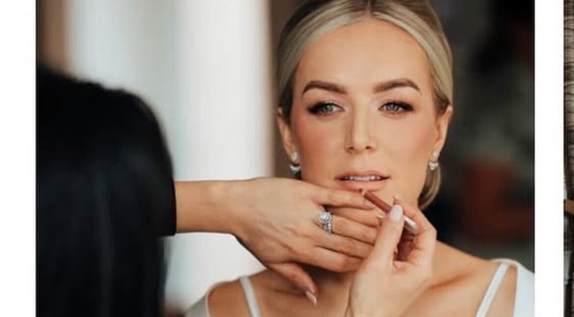 Makeup application at Rachael Hunter Makeup, East Kilbride, Scotland, GB. Lip enhancement in progress.