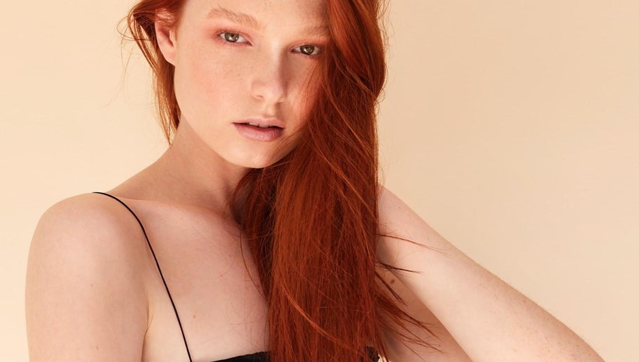 Vision Hair & Beauty image 1
