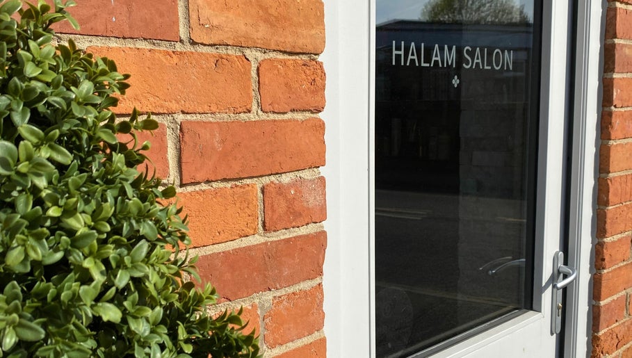 Image de Halam Salon 1