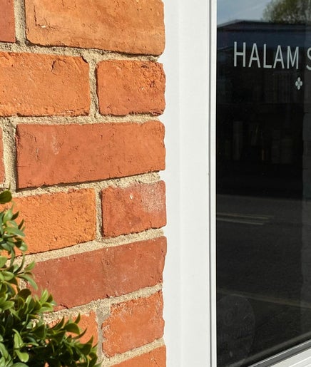 Image de Halam Salon 2