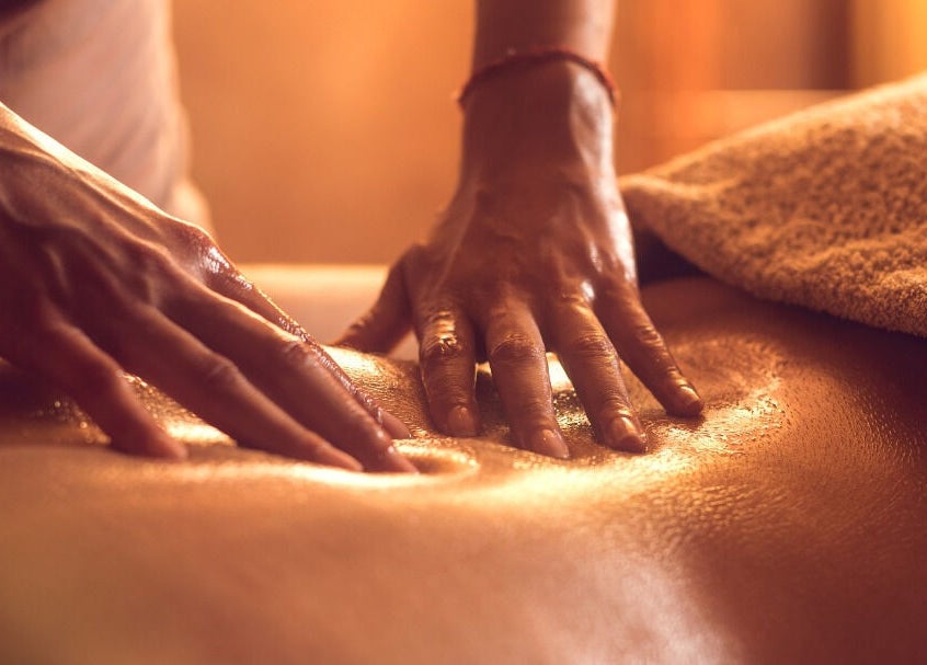 Relaxing massage at The Skin Genesis Collective, Nedlands, Western Australia, AU.