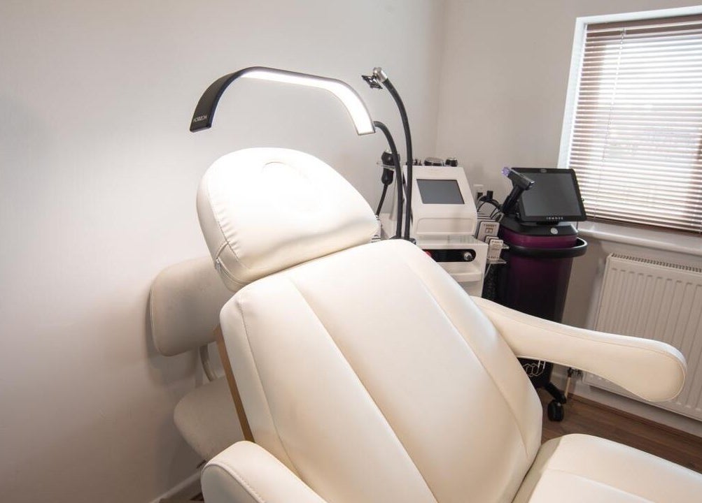 Relaxing treatment chair at Erase That Ink, Newton Abbot, England, GB with modern equipment.