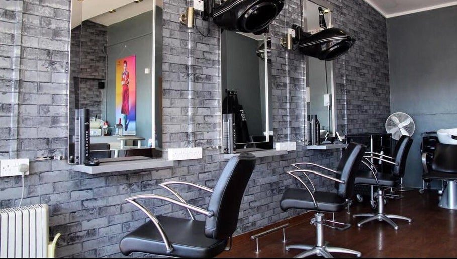 Image de Edwins Hair and Skincare Centre 1