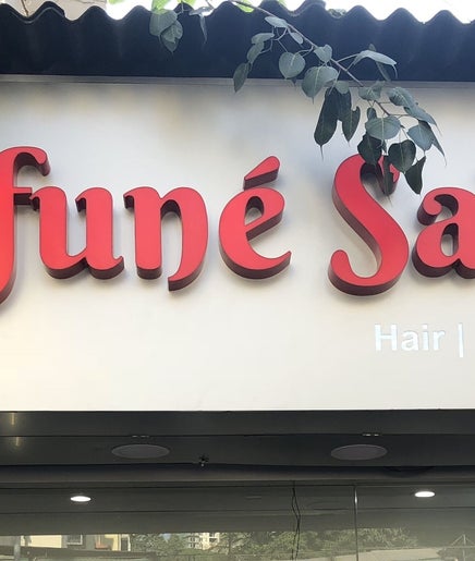 Cafuné Salon, Lokhandwala Main Market image 2