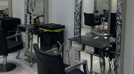 Saks21 Beauty Salon