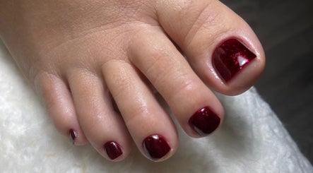 Leeann Cain Nails, bild 2