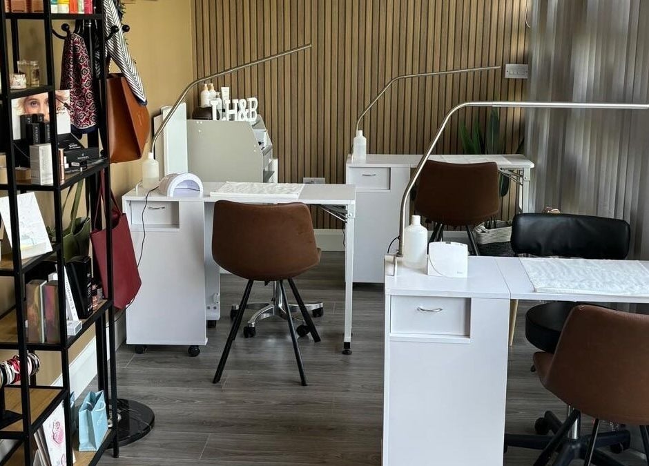 Contemporary nail station at Lisashealth&beauty, Clarinbridge, County Galway, IE, offering premium services.