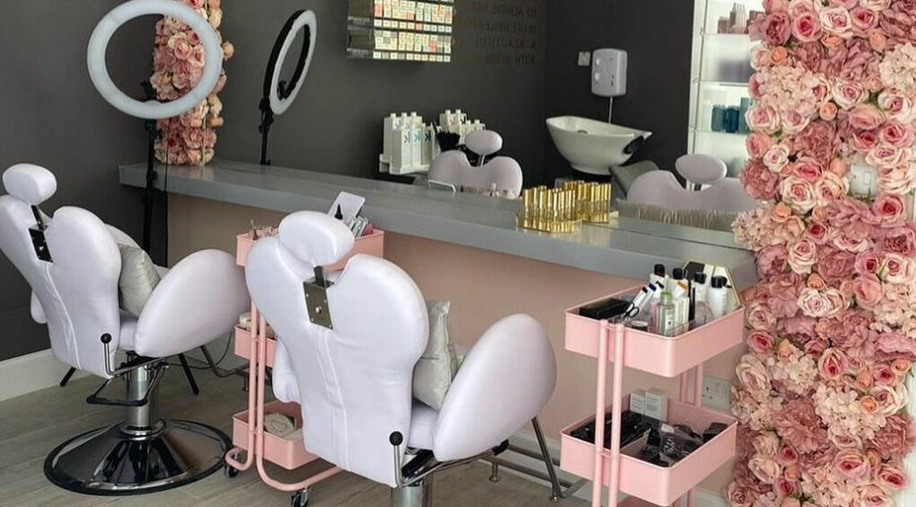 Luxurious salon interior at That Rosie Glow - Edinburgh, with elegant chairs and floral decor, Edinburgh, Scotland, GB.