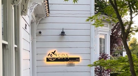 Free Spirit Spa - Huntingdon Manor