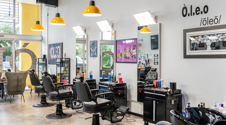 Òleo Men's Salon