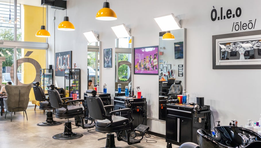 Òleo Men's Salon – kuva 1