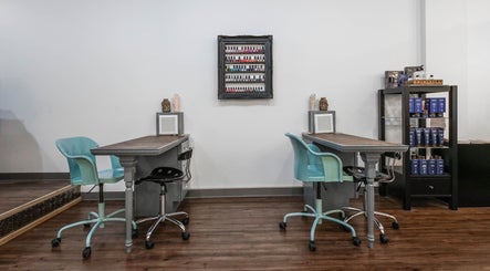 Dockside Salon & Day Spa зображення 2