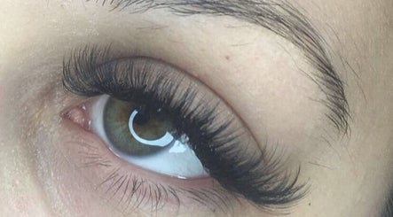 Outlaw lash co. image 2