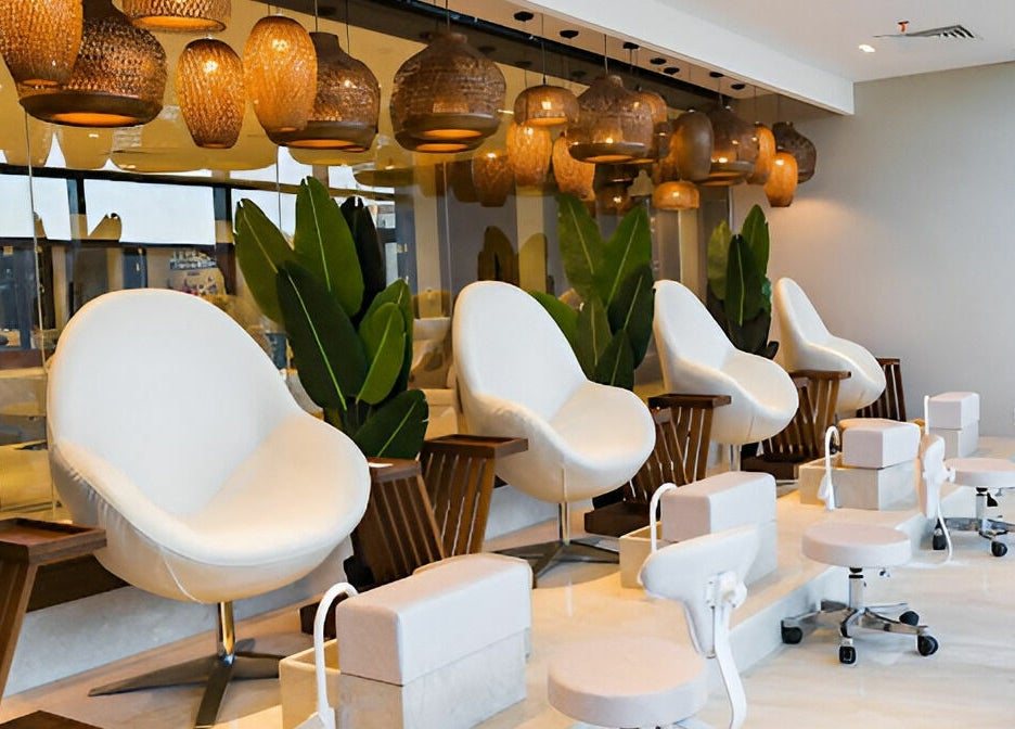 Luxurious pedicure chairs at Naeeman Garden Hotel نعيماً فندق جاردن, Jabriya, Hawalli Governorate, KW.