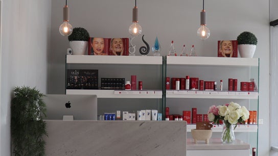 Distinktive Boutique 4