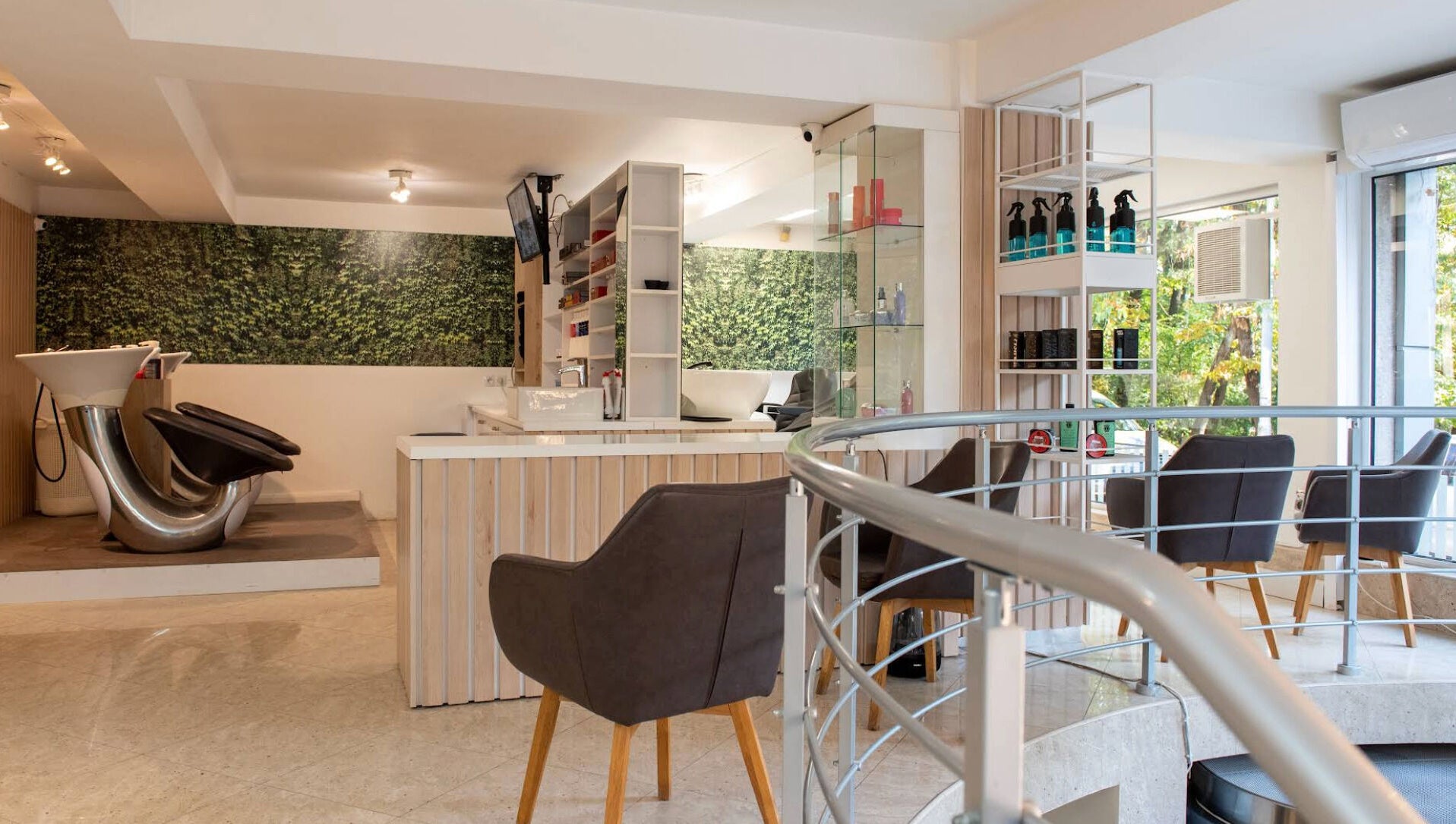 Интериор на Pellucci / Пелучи кв. Лозенец в София, Област София, BG със стилно обзавеждане.