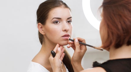 Makeup Steps Beauty Academy afbeelding 3