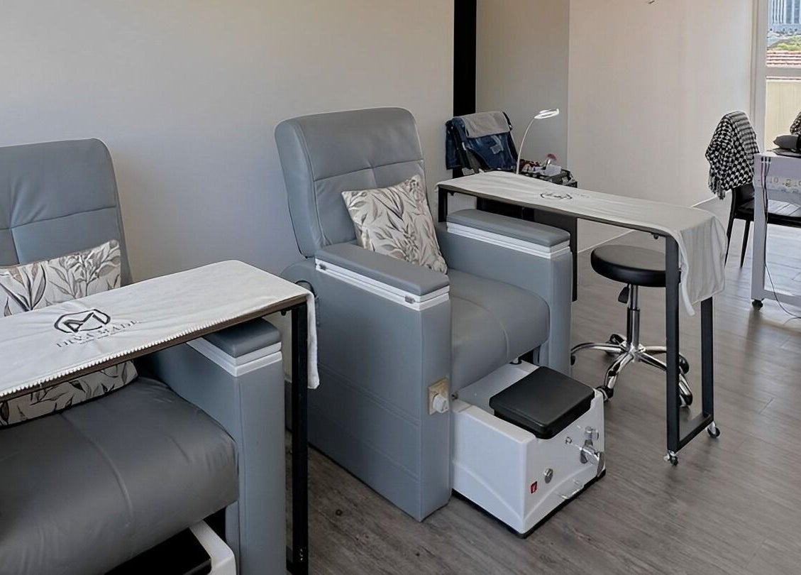 Luxurious salon chairs at Diva Me At Thomson Rooftop, Singapore, SG, offering a premium beauty experience.