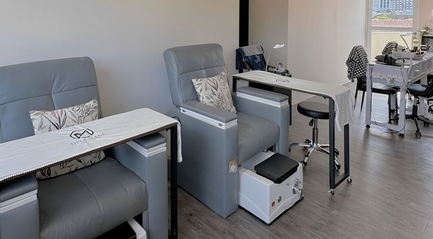 Luxurious salon chairs at Diva Me At Thomson Rooftop, Singapore, SG, offering a premium beauty experience.