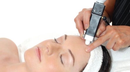Nikkiz Beauty, bilde 2