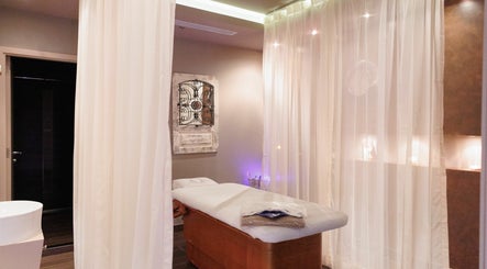 Lavana Spa - Grand Excelsior Hotel Bur Dubai image 2